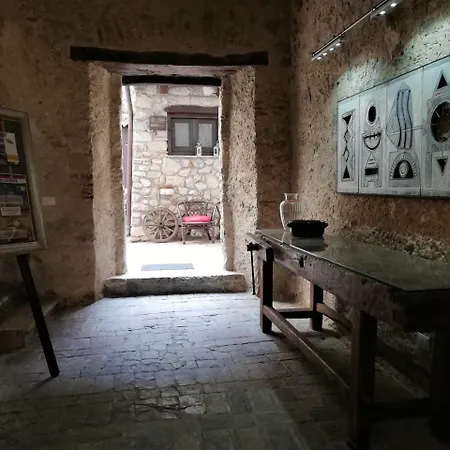 Mazzini Art Bed & Breakfast